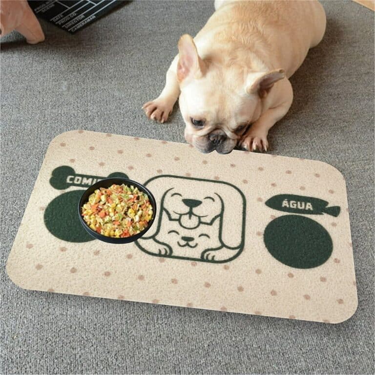 Tapete Capacho Jogo Americano para Comedouro e Bebedouro Catdog Bege Com Verde Musgo